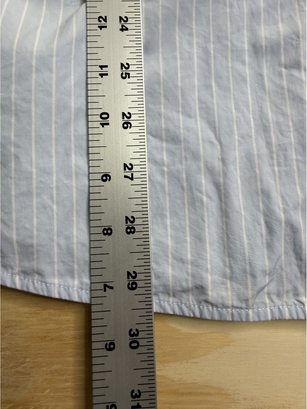 Lafayette 148 New York Oversized Light Blue & White Striped Button-Down Shirt - Picture 5 of 9